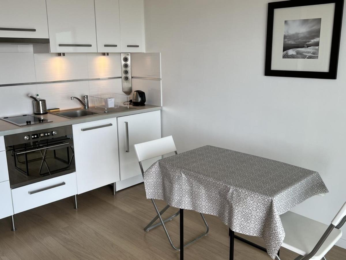 Studio En Centre-Ville De Cabourg Avec Balcon Et Parking - Fr-1-487-345 Extérieur photo